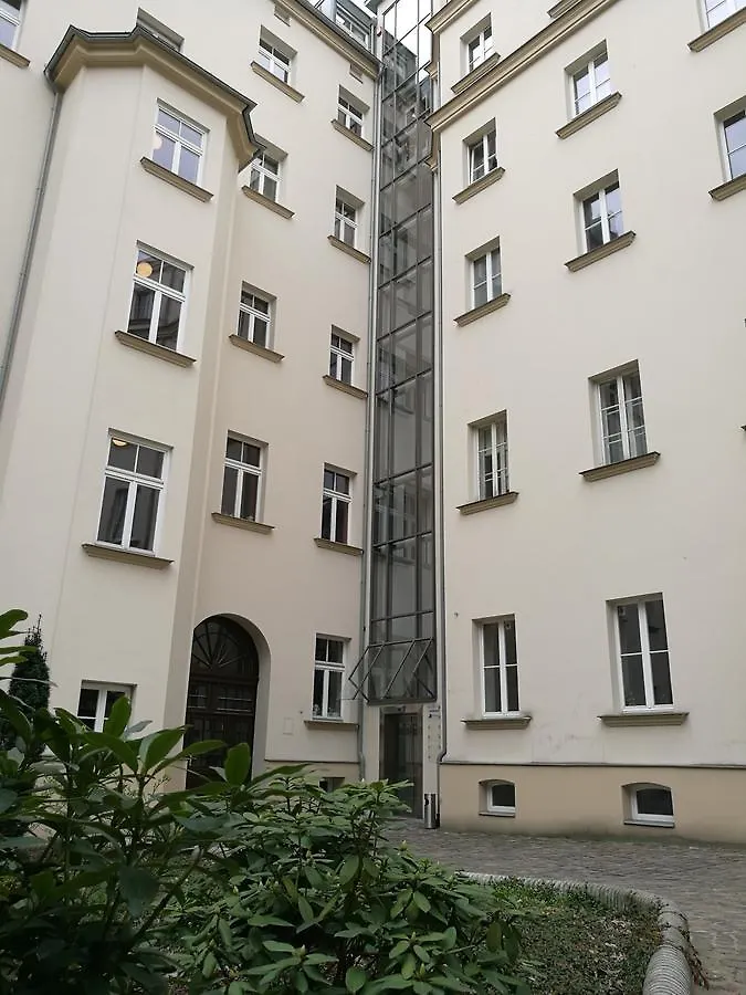White Apartments Kraków Polen